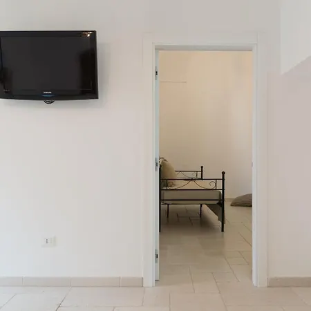 Apartment Casetta Biancapietra By Wonderful Italy